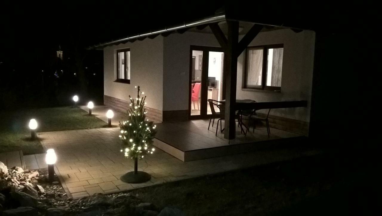 Cseresznyevirag Vendeghazak Kovagoszolos Bagian luar foto